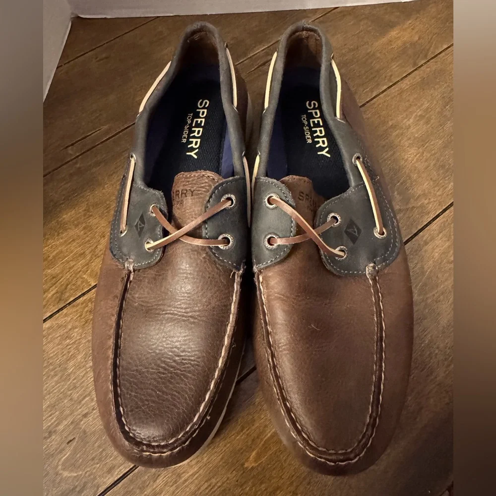 Sperry Men's Two-Tone Leather Boat Shoes